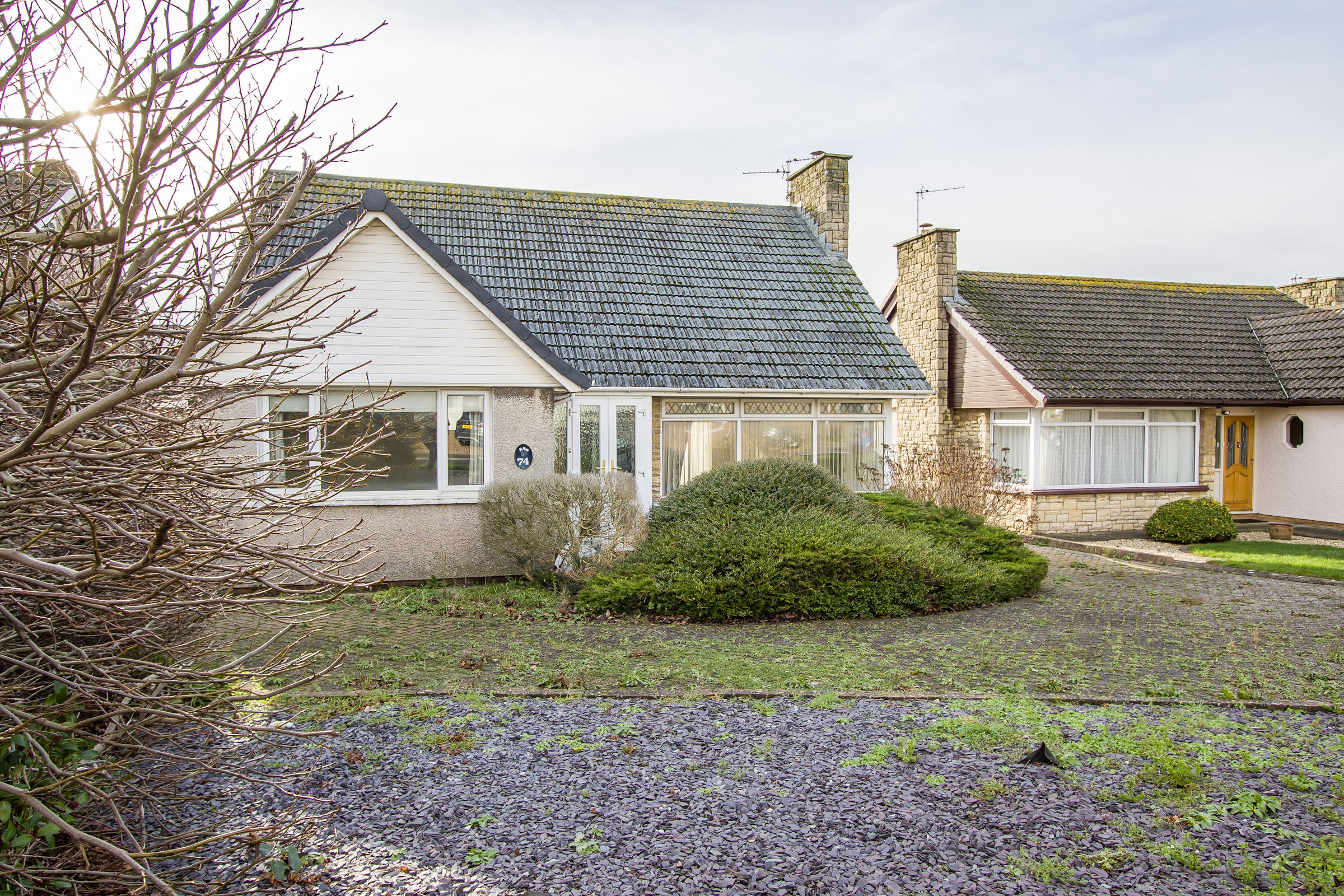 Minehead Avenue, Sully