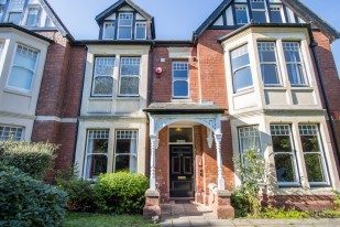 Victoria Square, Penarth