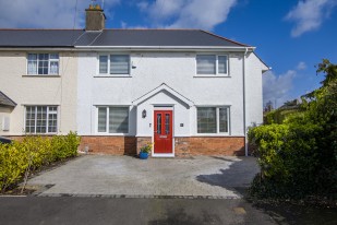 Chaucer Close, Penarth
