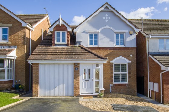 Suran Y Gog, Pencoedtre, Barry