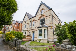 Albert Crescent, Penarth